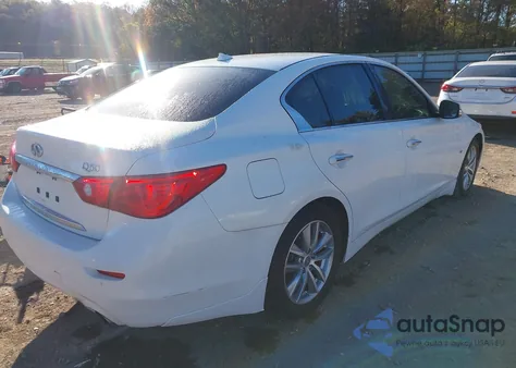 2015 Infiniti Q50 Premium z USA, uszkodzony, nr VIN JN1BV7AP1FM335156